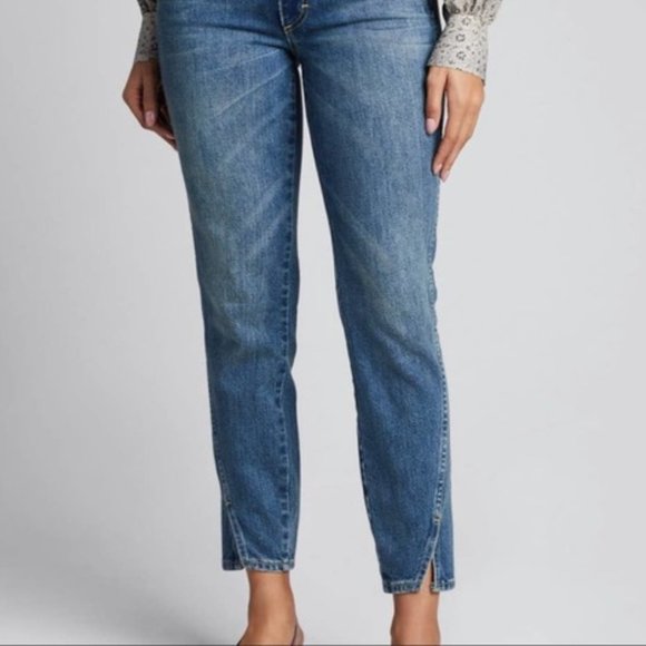 AMO | Twist Split-Cuff Jeans in Dark Vintage - Picture 7 of 7